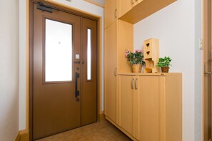 Interior entrance - PENGUIN-Mura (Osaka)