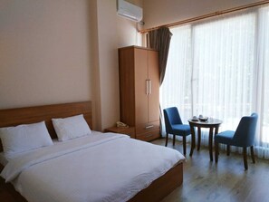 Elite Room | Egyptian cotton sheets, premium bedding, memory foam beds, in-room safe - Kizkalesi Hotel (Kartepe)