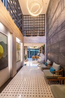 Breakfast, lunch, dinner served; local and international cuisine 