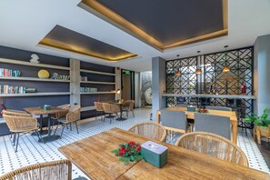Breakfast, lunch and dinner served - Antiya Hotel Phuket (Chalong)