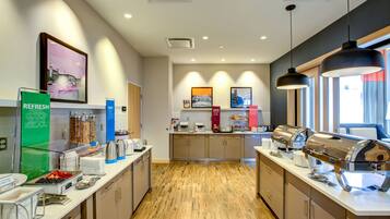 Desayuno buffet incluido todos los días