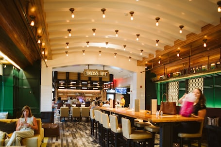 Comida y bebida. Hotel Indigo Hattiesburg by IHG