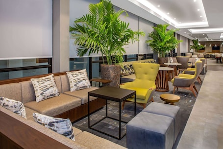 Lobby. Wyndham Garden Ft Lauderdale Airport & Cruise Port
