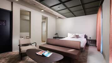 Suite, Ocean View | Room amenity