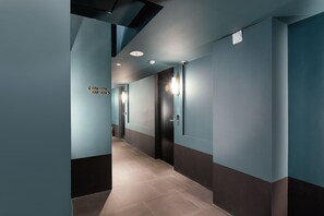 Premium bedding, down comforters, in-room safe, soundproofing - Browndot Hotel Dadaepo Beach Branch (Busan)