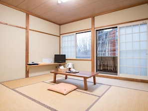 Phòng truyền thống (Japanese Style) | Truy cập Internet không dây miễn phí, bộ trải giường