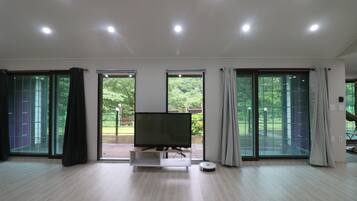 Porrima | Living area | Heated floors