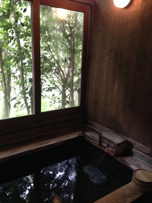 Jetted tub - Klingel Baum (Hakone)