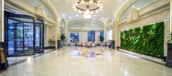 Chengdu Creyad Hotel