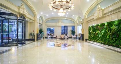 Chengdu Creyad Hotel