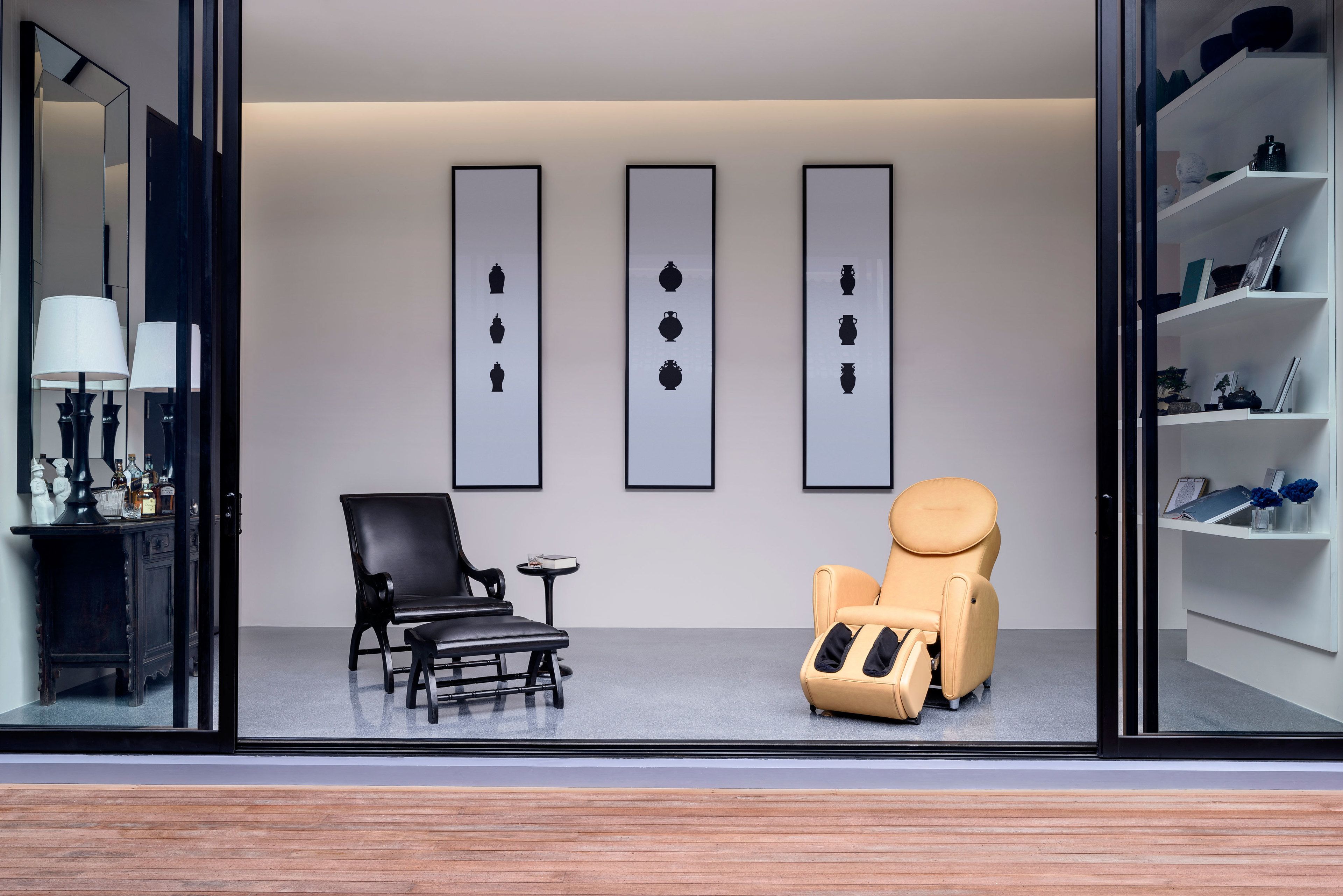 the editor | living area | 55-inch smart tv with digital channels, tv, netflix