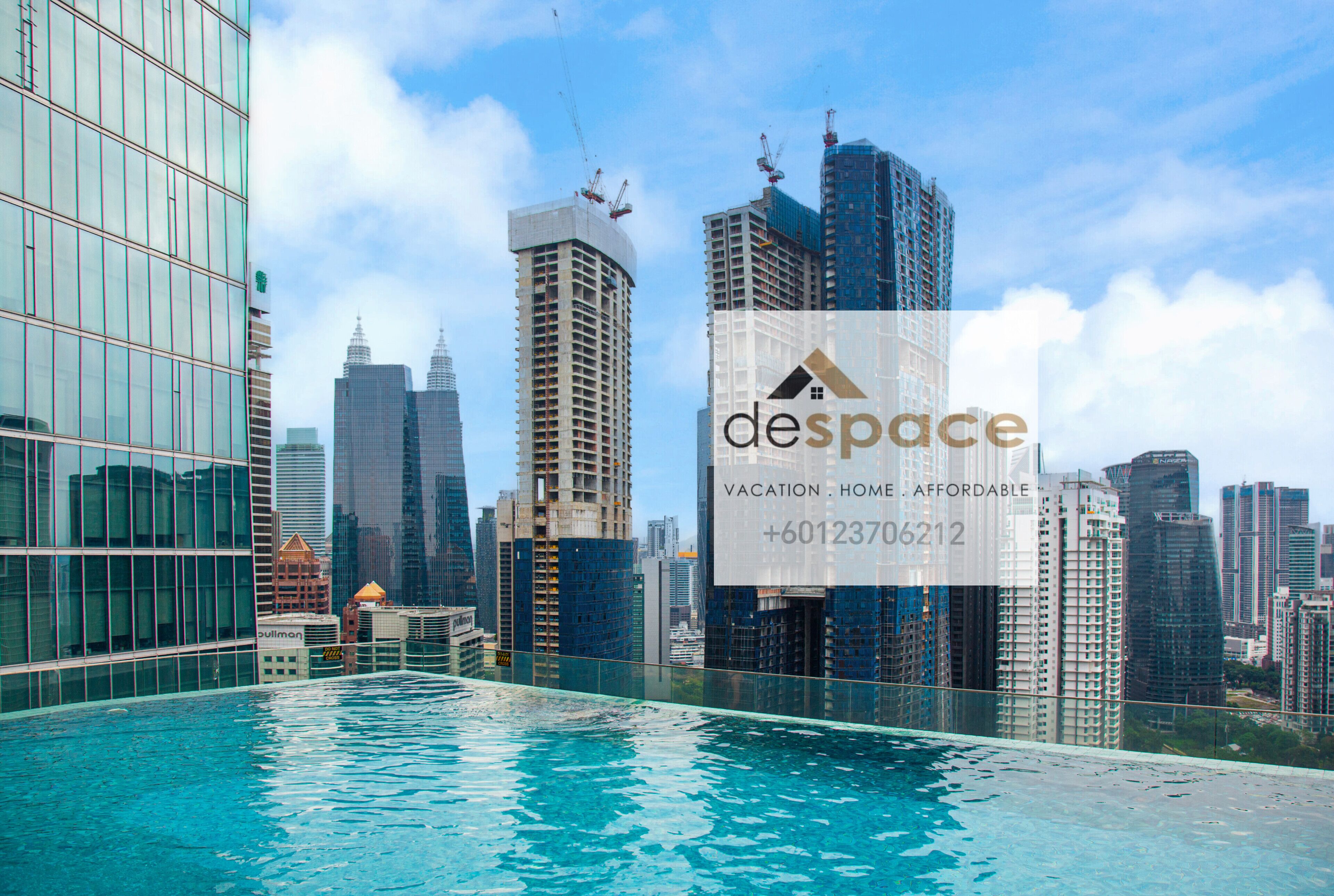 Kolam renang terbuka 