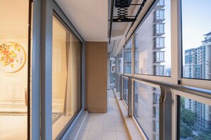 Suite – city, balkong, byutsikt | Terrasse/patio