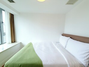 Phòng Suite trung tâm thành phố, 3 phòng ngủ, không hút thuốc, phòng tắm riêng | 1 phòng ngủ, bộ đồ giường cao cấp, chăn bông, két bảo mật tại phòng 