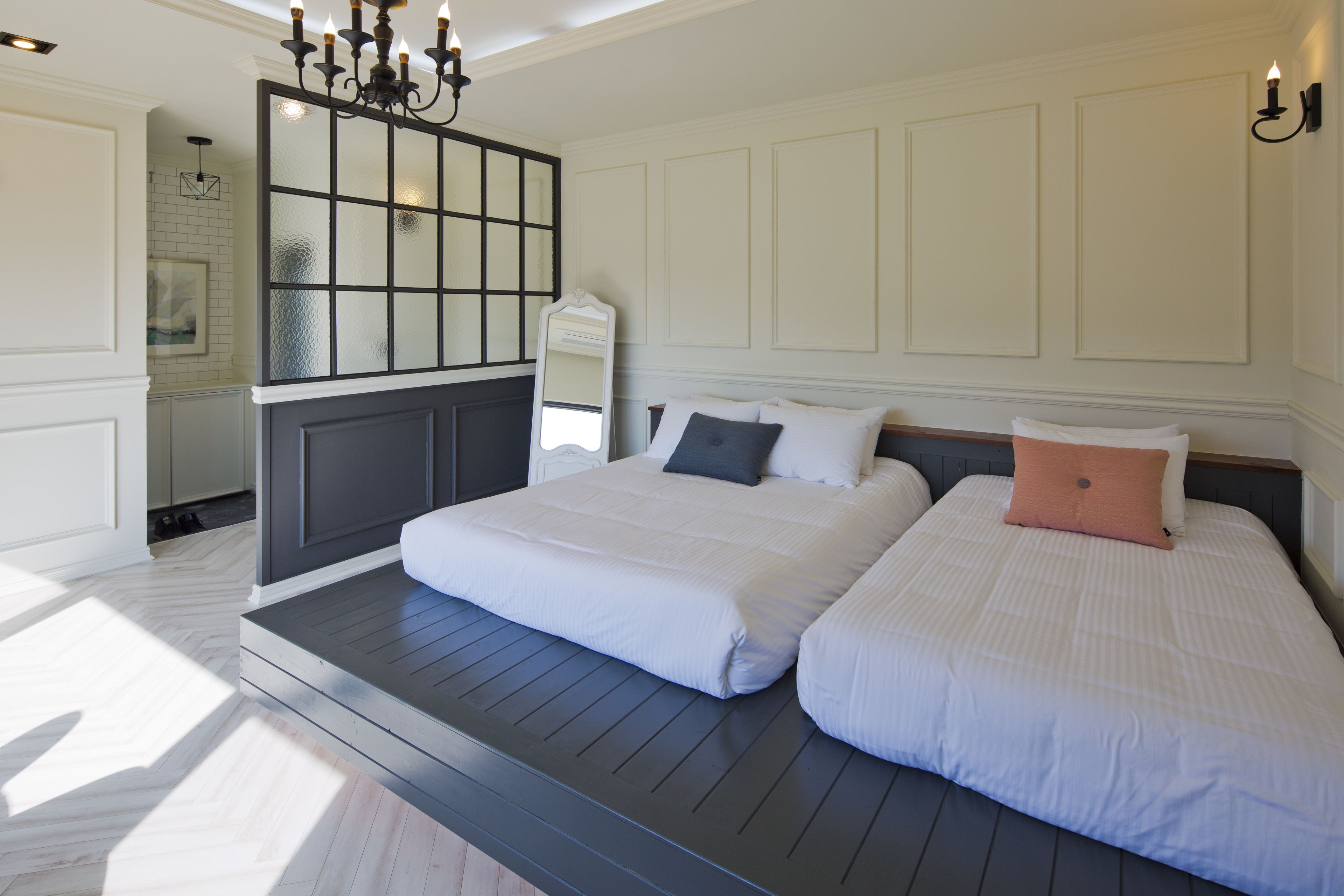 deluxe twin room | premium bedding, free wifi