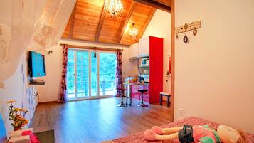 Studio (Captain Hook) | Free WiFi