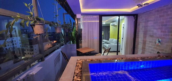 Condo presidencial, banheira de hidromassagem ( VIP ) | Área de estar | TV LCD