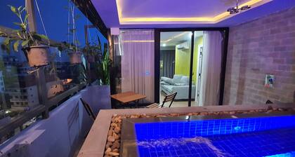 Katy Resident and Spa