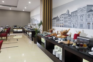 Daily local cuisine breakfast (IDR 110000 per person)