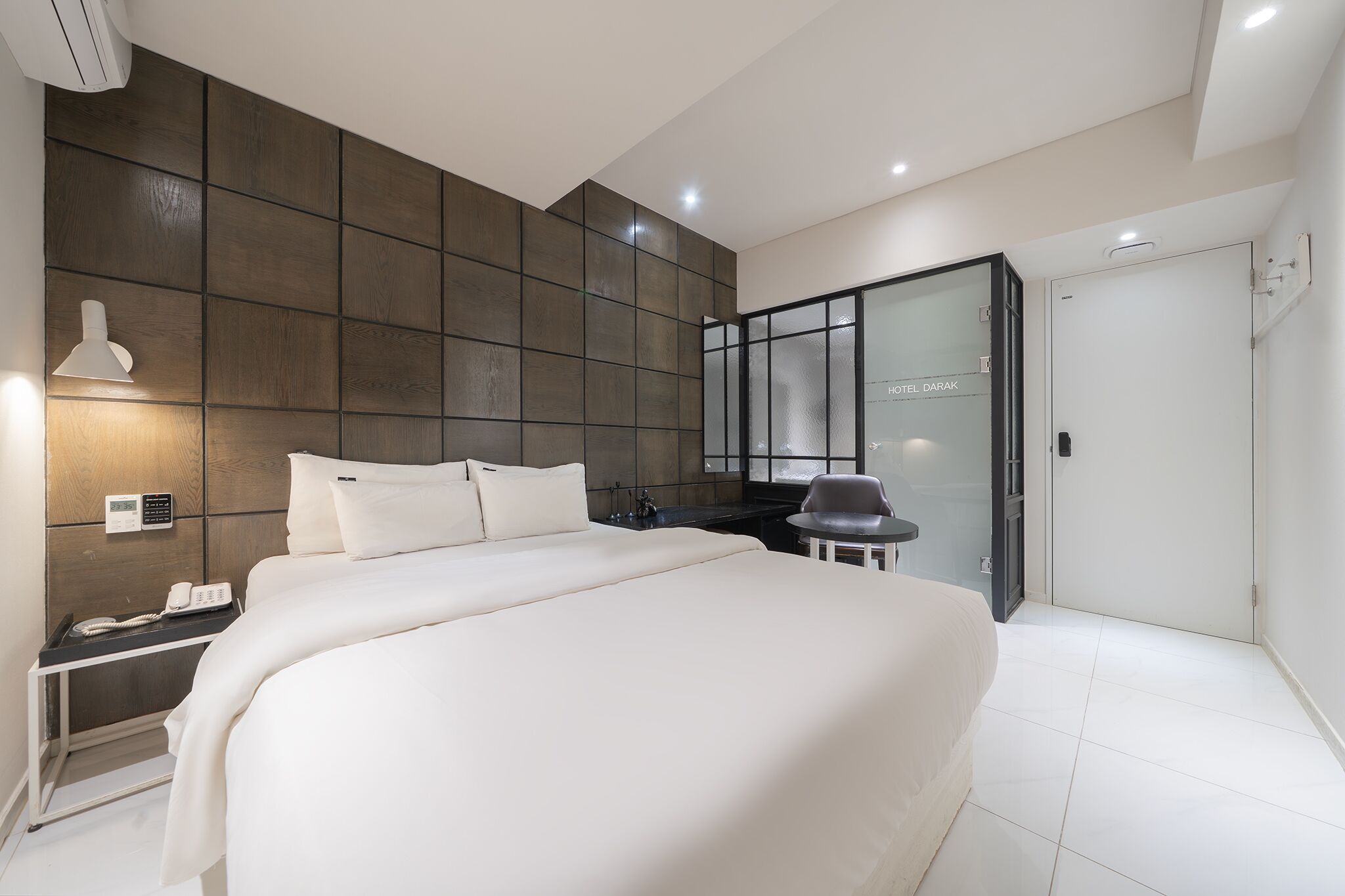 Superior Room | Down comforters, free WiFi