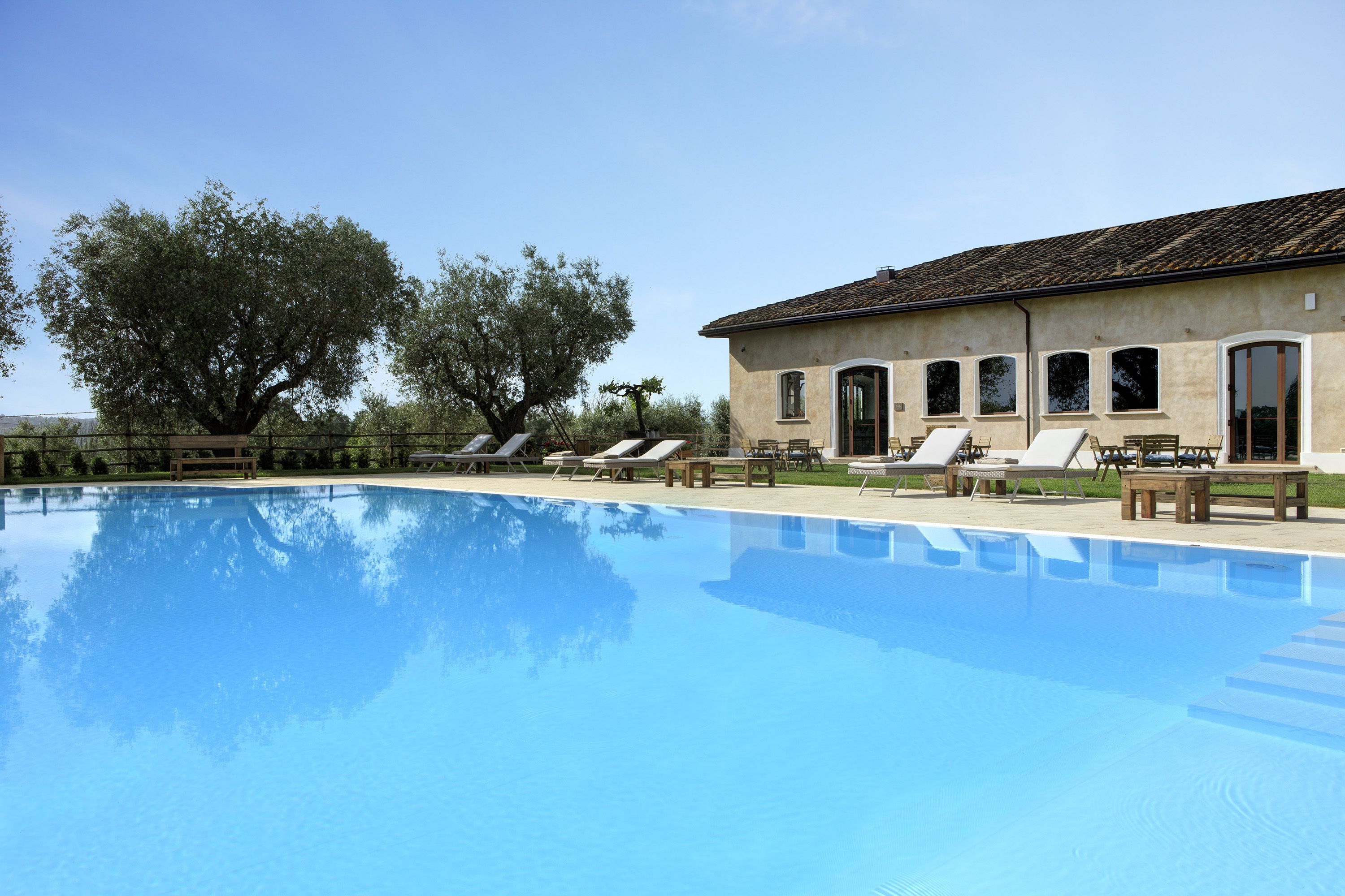 Außenpool (je nach Saison geöffnet)