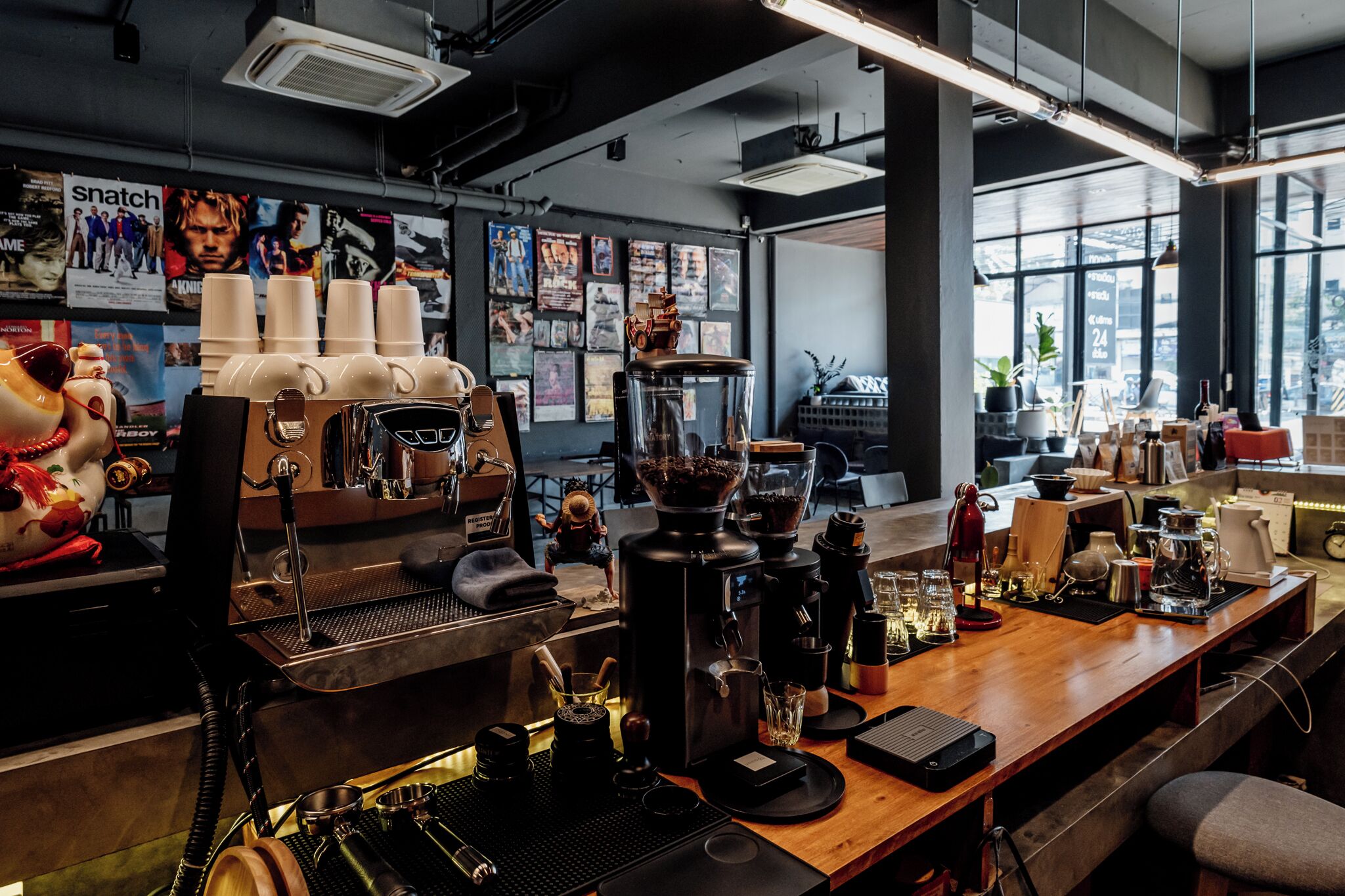 Coffee shop