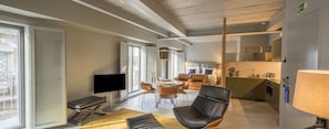 Premium Loft, Balcony | Living area | Flat-screen TV - Raw Culture Arts & Lofts Bairro Alto (Lisbon)
