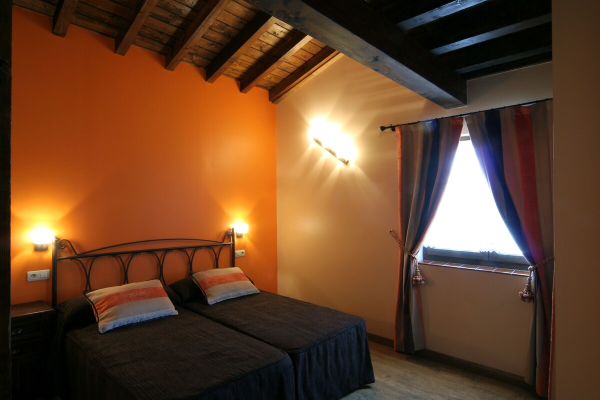 Chambre avec lits jumeaux