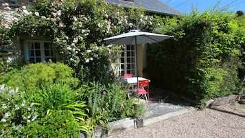 Comfort Cottage | Terrace/patio