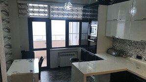 Luxury Apartment, 2 Bedrooms, City View | Private kitchen | Coffee/tea maker, fridge, microwave, oven - Baku Family Apartments (Baku)