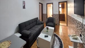 Apartment, 1 Double Bed | WiFi (free), bed sheets - Al-Nujoom Hotel Suites (Amman)