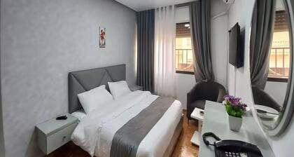 Al-Nujoom Hotel Suites