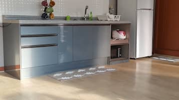 House | Private kitchenette