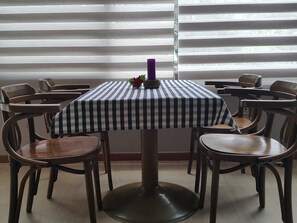 Televisor de pantalla plana i pel·lícules de pagament
