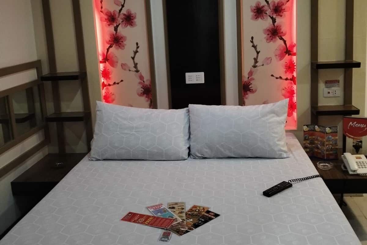 Executive Room, 1 Queen Bed