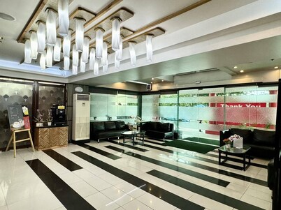 Hotel Sogo Roxas Blvd