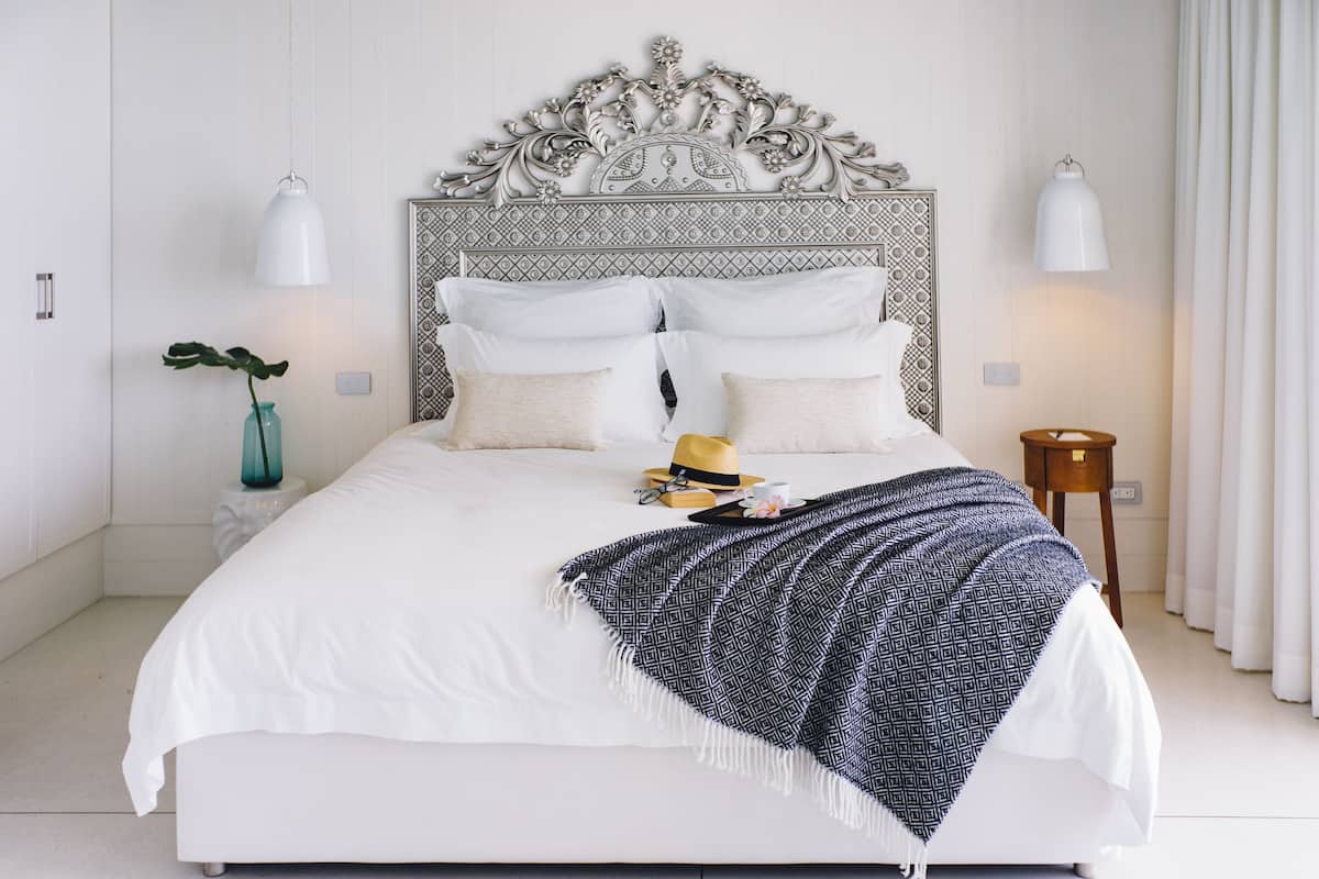 1 bedroom, premium bedding, minibar, in-room safe