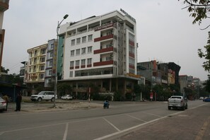 Exterior - White Lotus (Lao Cai)