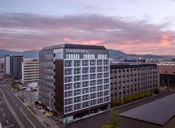 Exterior - DoubleTree by Hilton Kyoto Station (Kyoto)