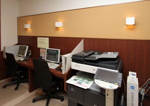 Business center - Hotel Inn Tsuruoka (Tsuruoka)