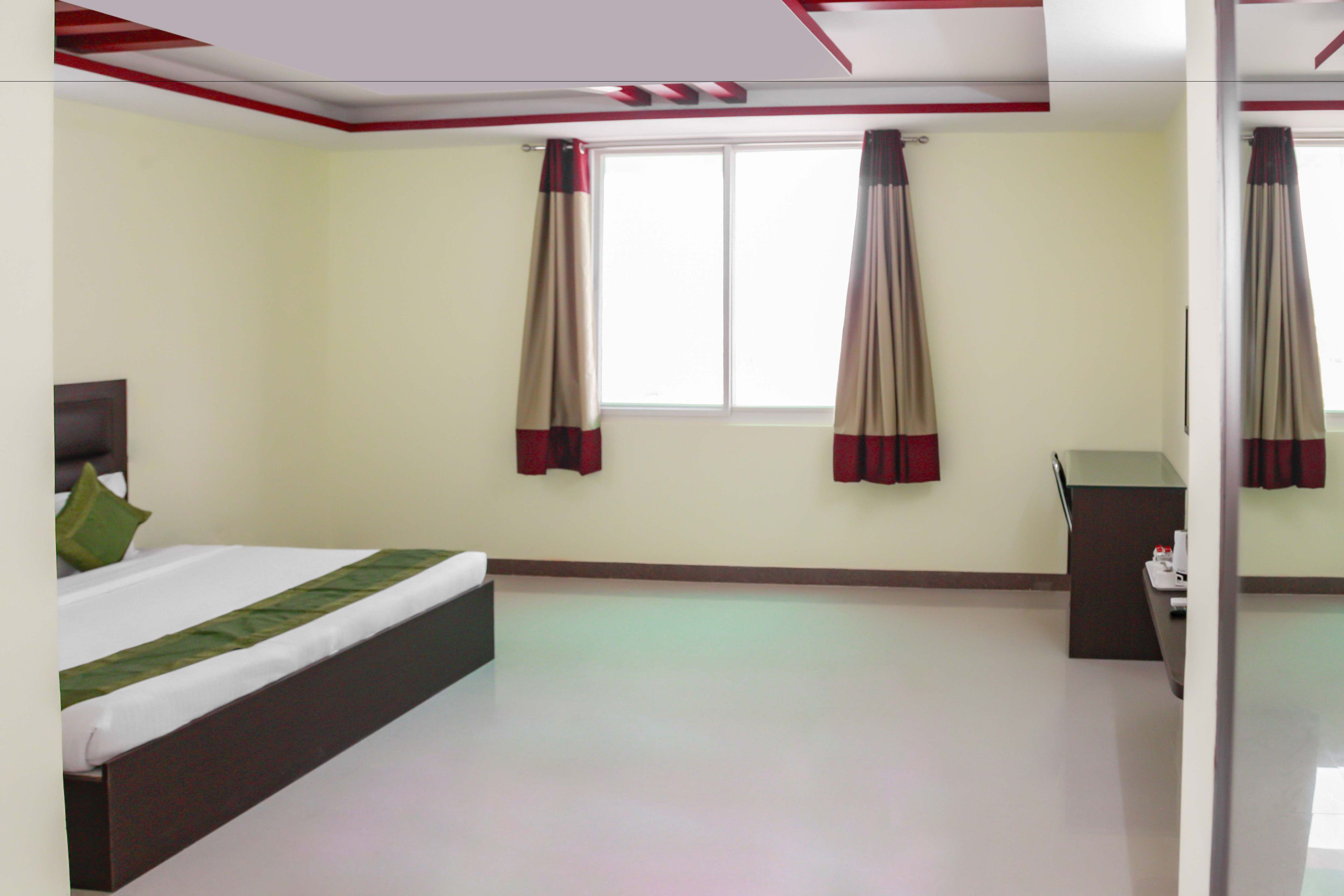 deluxe room | rollaway beds, free wifi