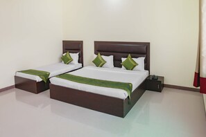 Rollaway beds, free WiFi