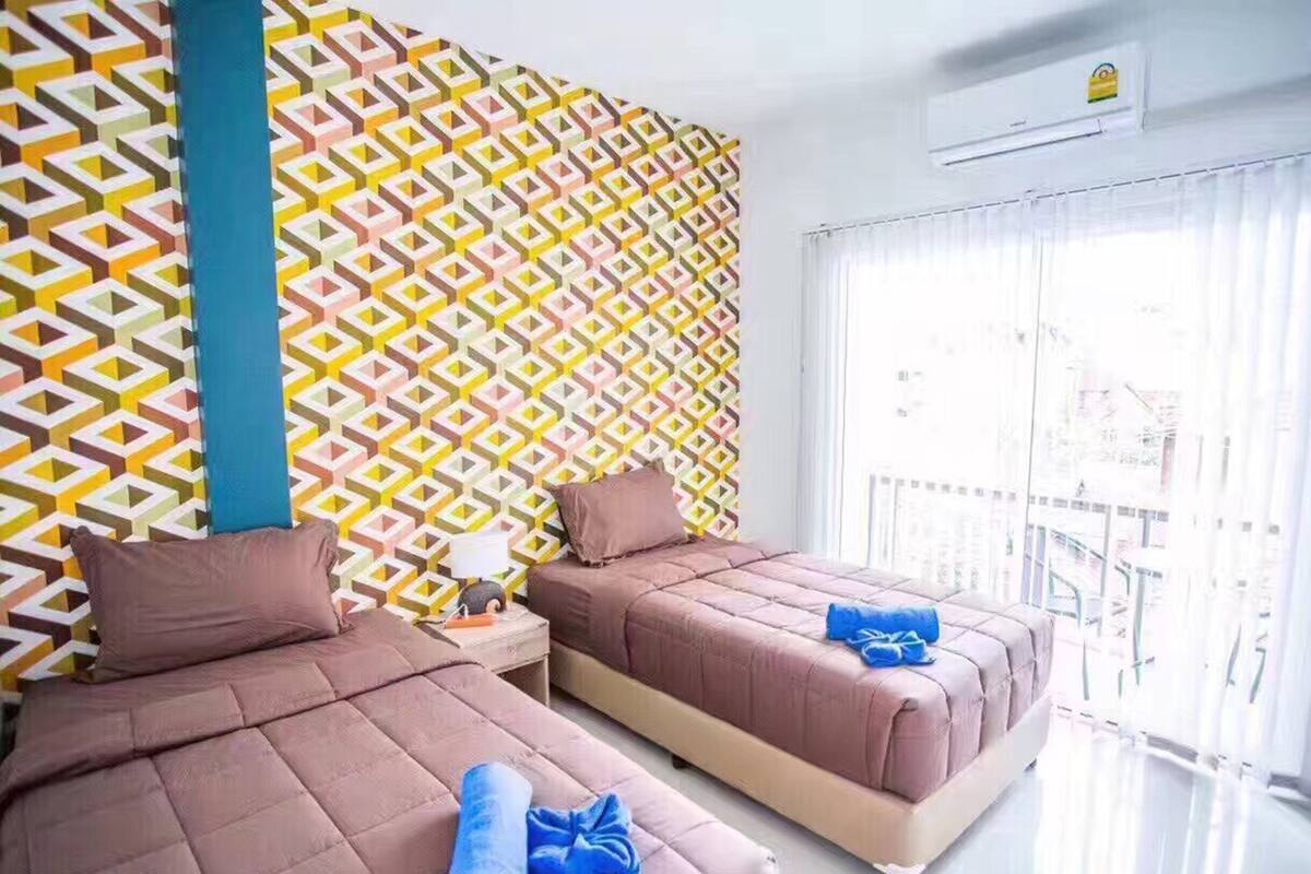 Standard Twin Room | Blackout drapes, WiFi (free)