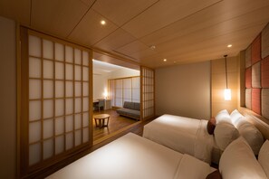Grand Suite Room | Premium bedding, pillowtop beds, minibar, in-room safe - Asia Pacific Hotel Beitou (Taipei)
