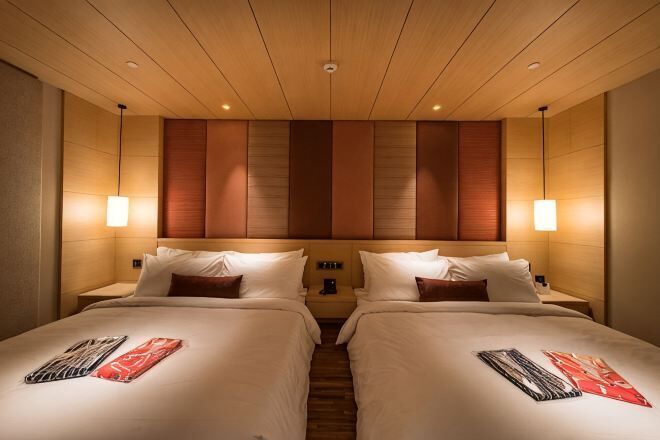 Premium bedding, pillowtop beds, minibar, in-room safe