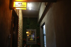 Premier Triple Room (Gallardo)