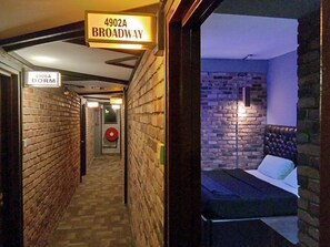 Room - Bunker Hotel & Restaurant (Kuala Lumpur)