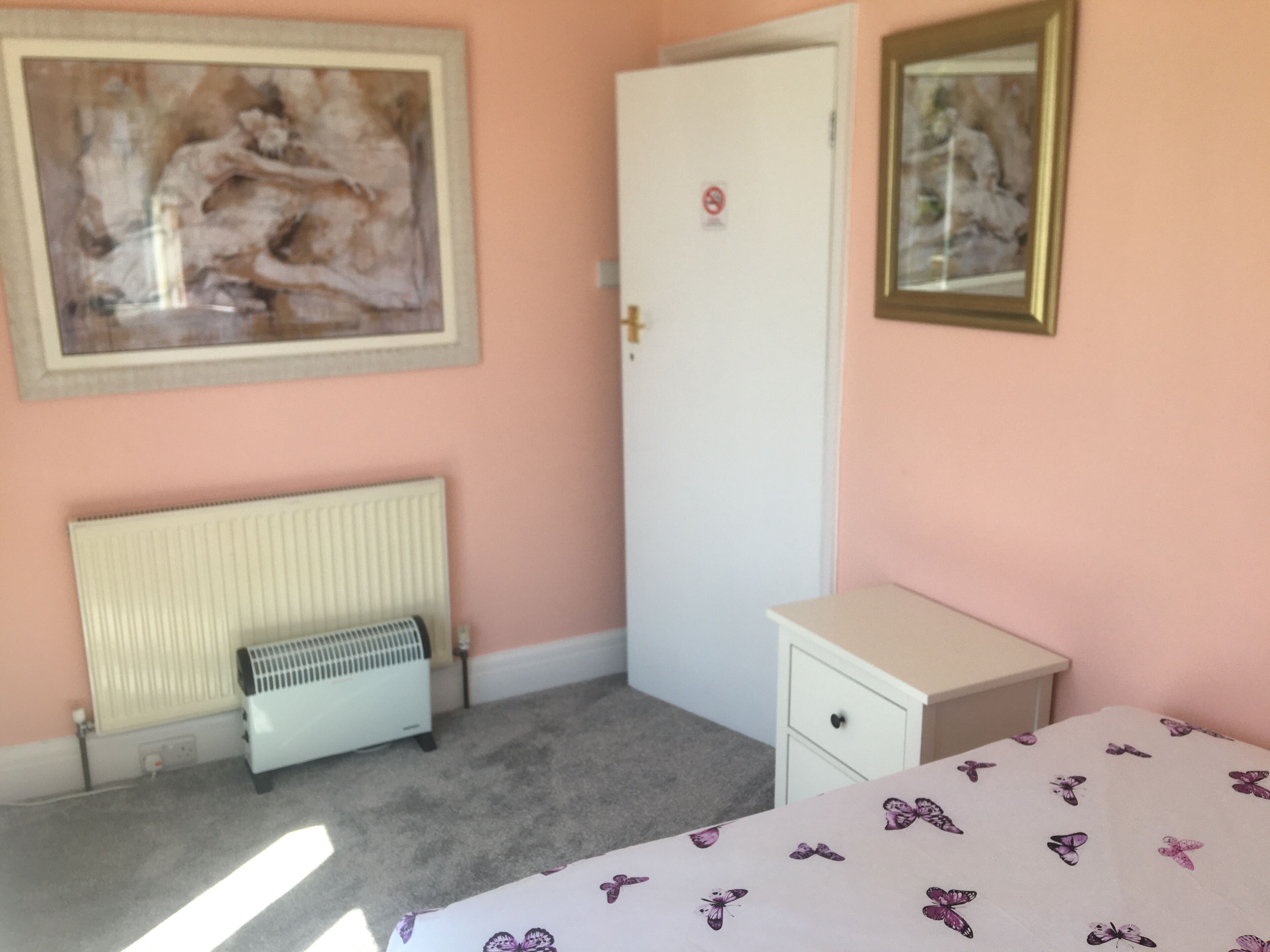 Deluxe Double Room | Free WiFi, bed sheets