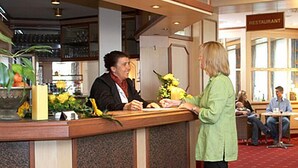 Reception - Stadthotel (Buchloe)
