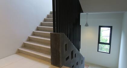 Good Morning Hotel at TakuaPa